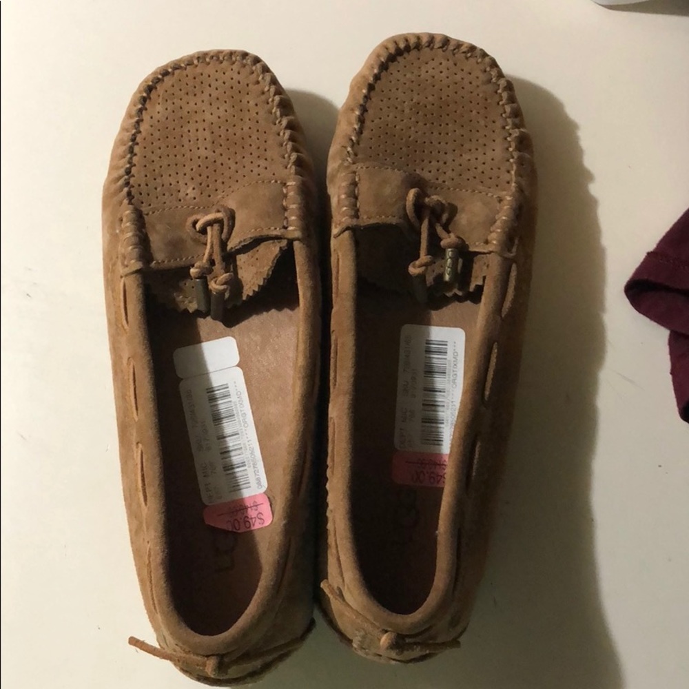 brown ugg shoes *all sales final*